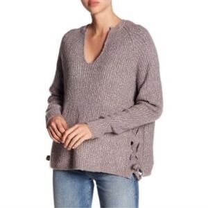John + Jenn Gray Scoop Neck Side Tie Knit Sweater‎ Size Small
